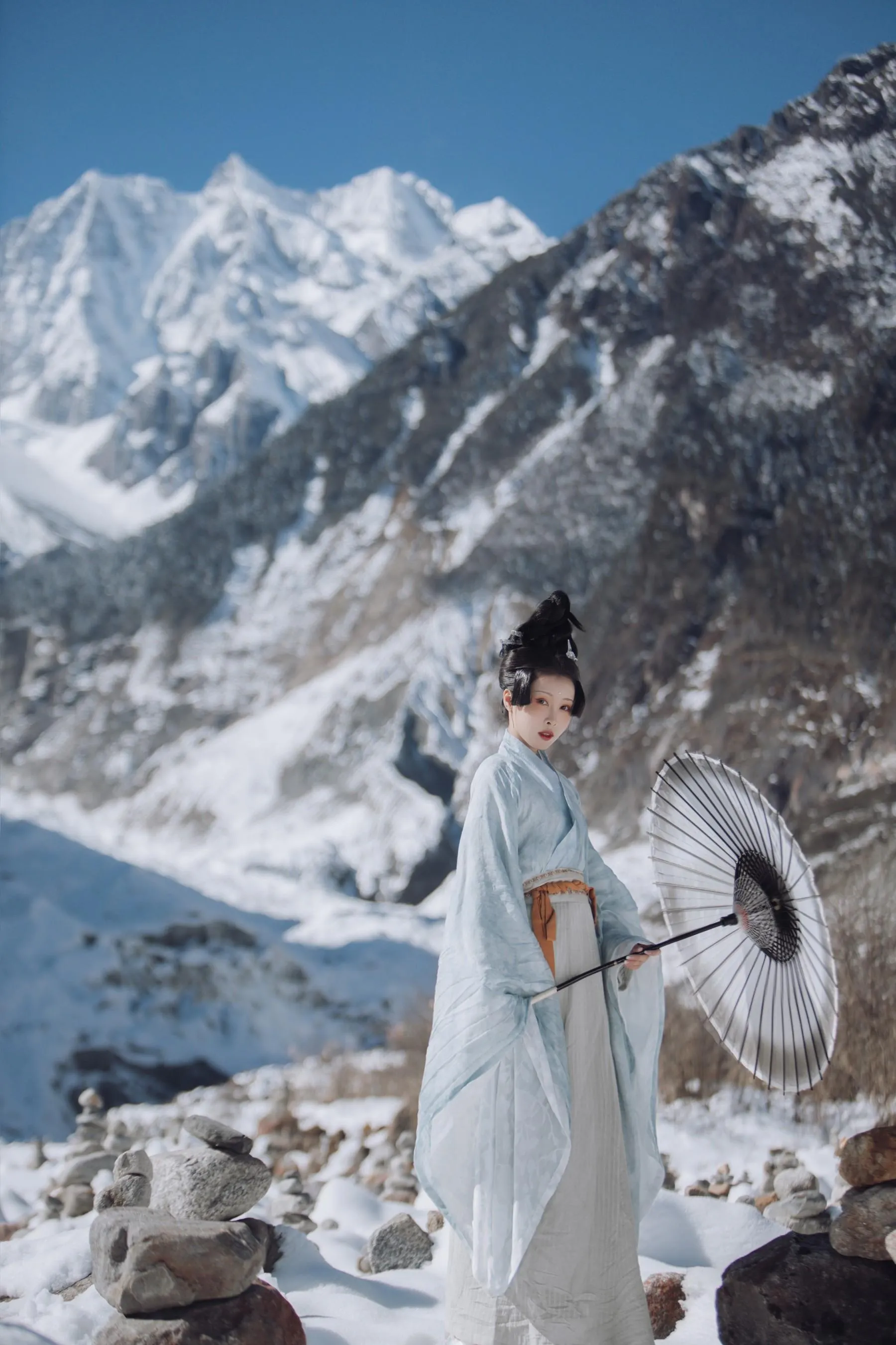 [YITUYU艺图语]2022.09.18 风回雪 姌Rr [21P]插图2